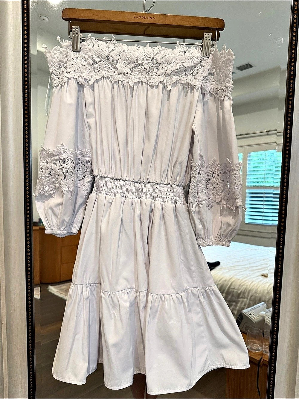 REVIEW White Lace Mini Dress size small